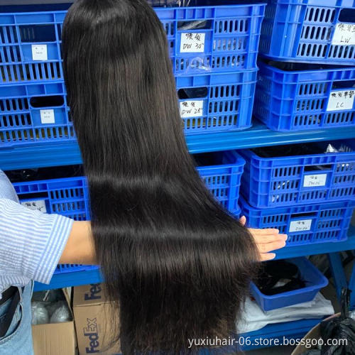 Brazilian Body Wave Lace Front Human Hair Wig with Baby Hair Remy Hair Pre Plucked Lace Front Wigs for Black Women